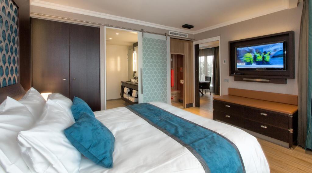 Hotel Dux Roermond Ruang foto
